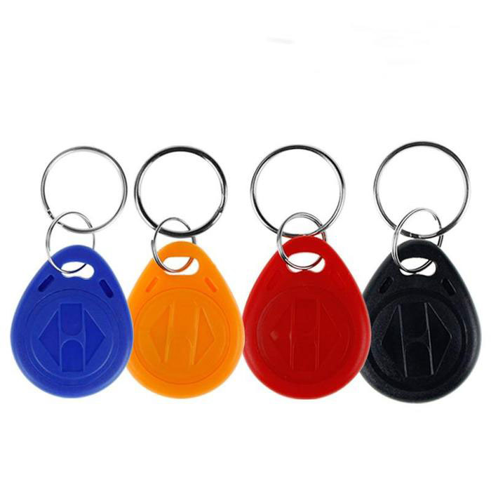 Sao chép các loại thẻ từ thang máy chung cư dạng móc treo chìa khóa