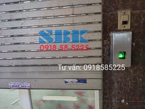 Khóa-vân-tay-cho-cửa-cuốn-Ronald-Jack-F9S