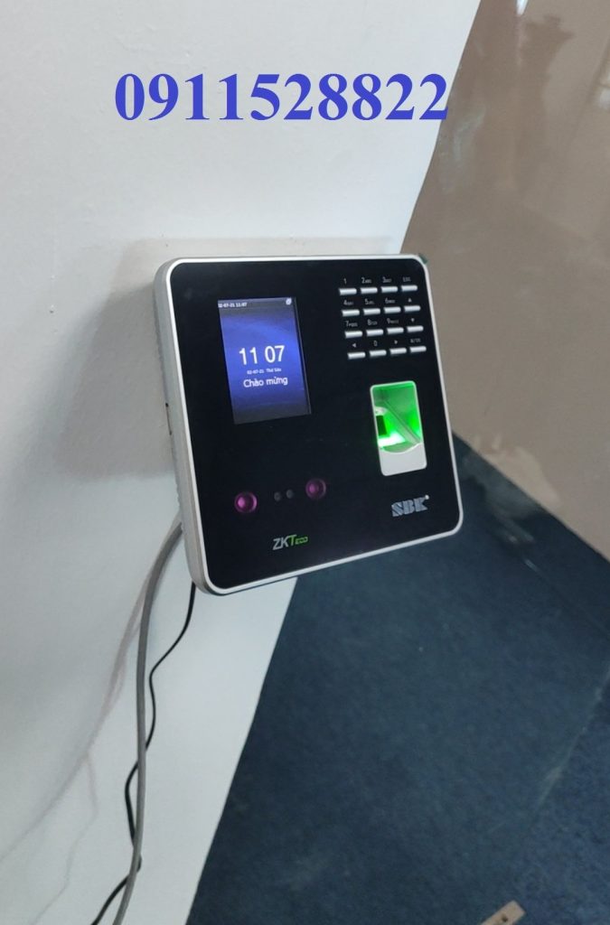 Máy chấm công khuôn mặt Zkteco MB20
