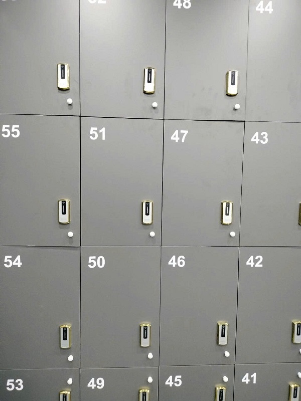 khóa tủ locker vân tay cho phòng gym